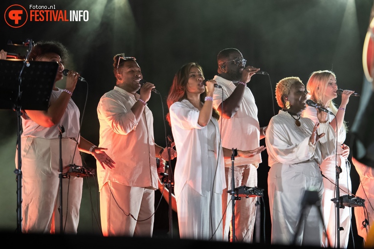 HAEVN op Lowlands 2024 - Zondag foto