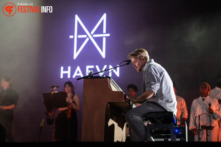 HAEVN op Lowlands 2024 - Zondag foto