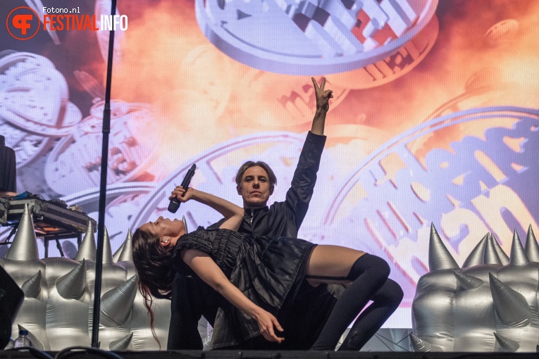 Confidence Man op Lowlands 2024 - Zondag foto