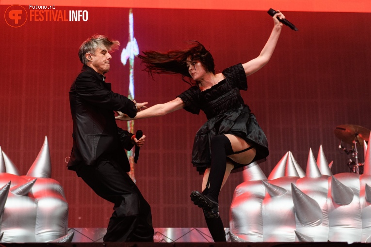 Confidence Man op Lowlands 2024 - Zondag foto