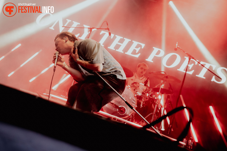 Only The Poets op Superbloom Festival 2024 foto