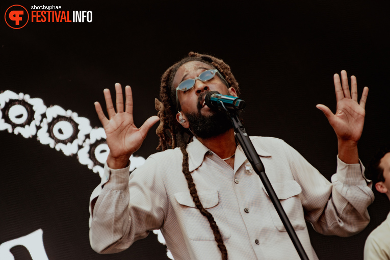 Thee Sacred Souls op Superbloom Festival 2024 foto