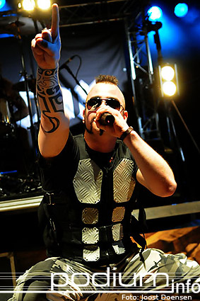 Sabaton op Hammerfall - 26/2 - Hanenhof foto