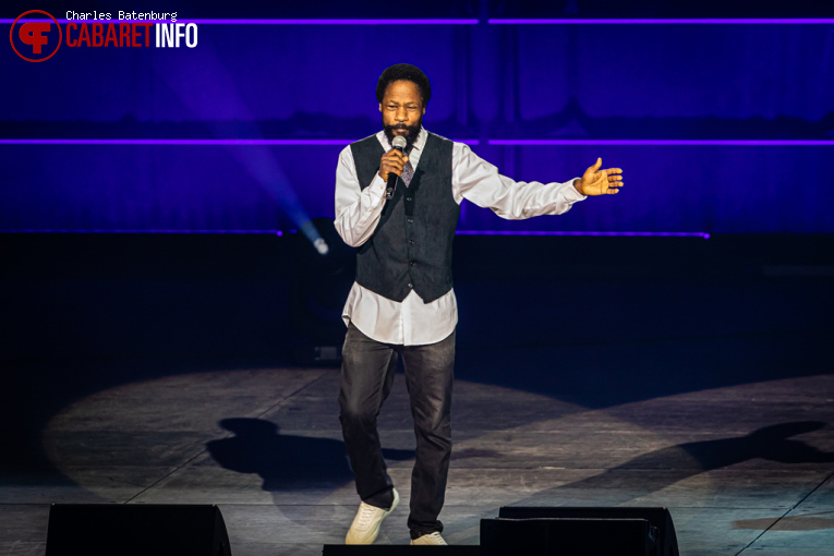 Wil Sylvince op Trevor Noah - 09/09 - Ahoy (RTM Stage) foto