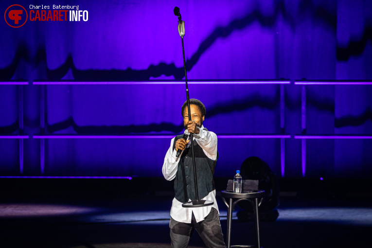 Wil Sylvince op Trevor Noah - 09/09 - Ahoy (RTM Stage) foto