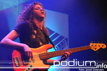21 Eyes Of Ruby op Nu of Nooit finale - 1/3 - Nieuwe Nor foto