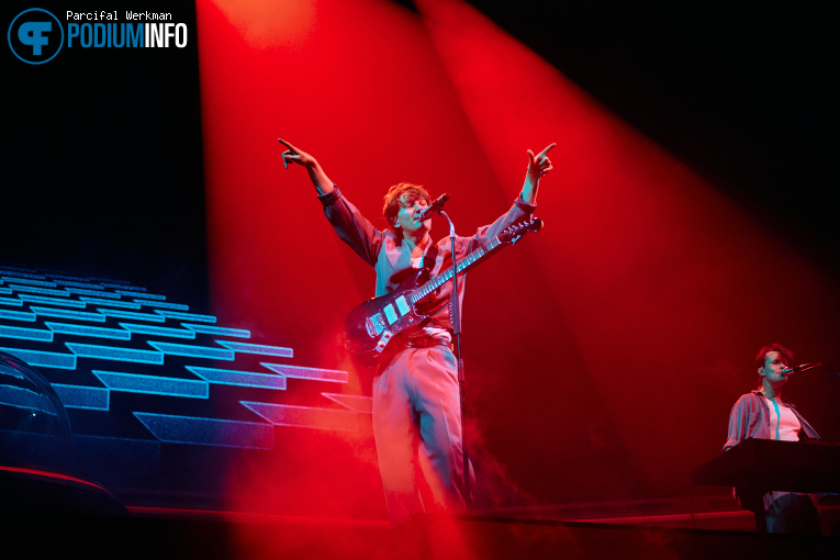 Foto Glass Animals in AFAS Live op 26 October 2024 op Podiuminfo. Foto 12 van 12.