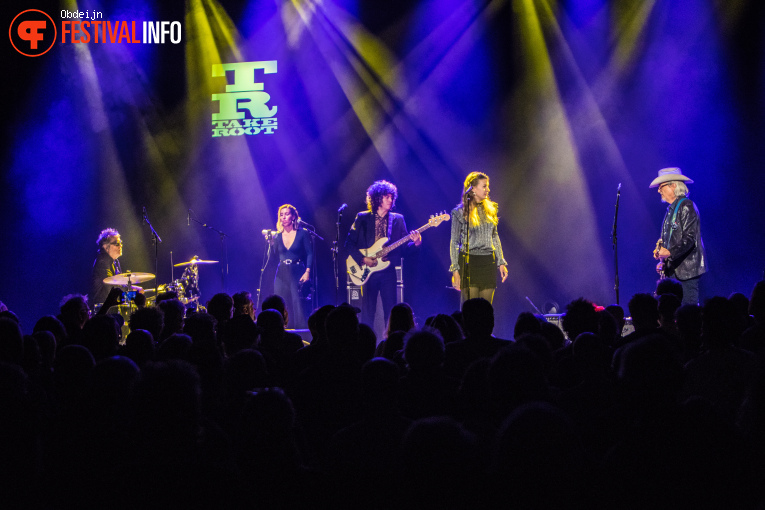 Giant Sand op TakeRoot Festival 2024 foto