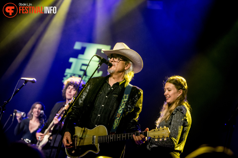 Giant Sand op TakeRoot Festival 2024 foto