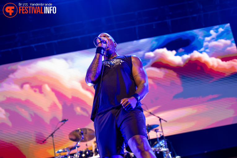Sepultura op Sepulfest 2024 foto