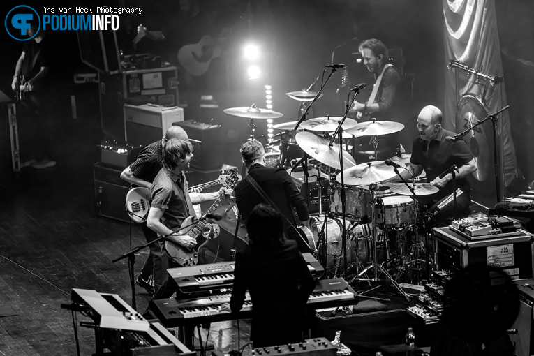 Jason Isbell And The 400 Unit op Jason Isbell & The 400 Unit - 13/11 - TivoliVredenburg foto