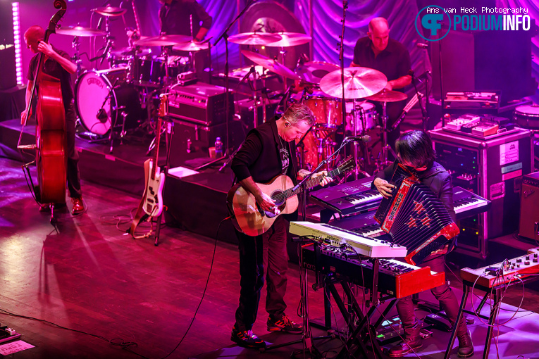 Jason Isbell And The 400 Unit op Jason Isbell & The 400 Unit - 13/11 - TivoliVredenburg foto