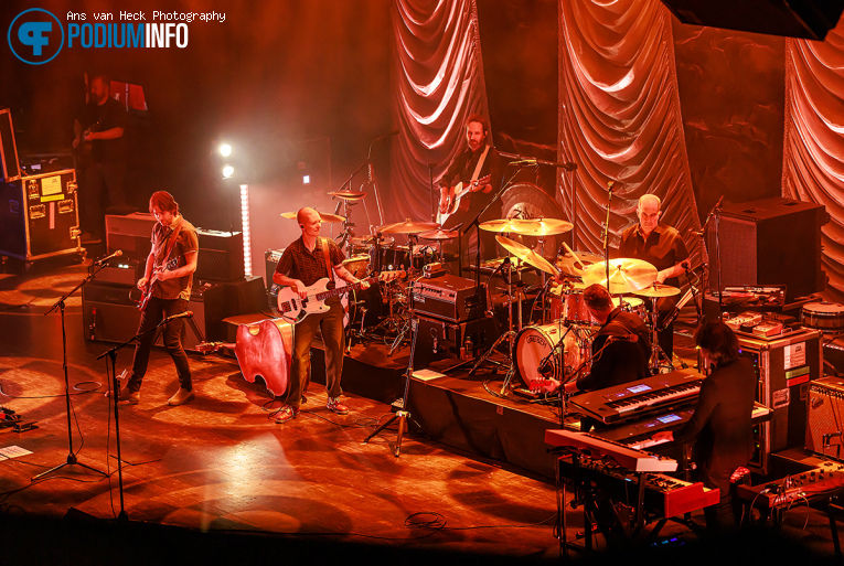 Jason Isbell And The 400 Unit op Jason Isbell & The 400 Unit - 13/11 - TivoliVredenburg foto