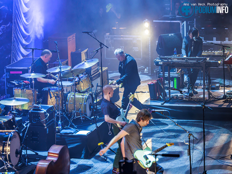 Jason Isbell And The 400 Unit op Jason Isbell & The 400 Unit - 13/11 - TivoliVredenburg foto