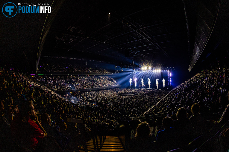 Reinier Zonneveld op Concert Of the Year - 23/11 - Ziggo Dome foto