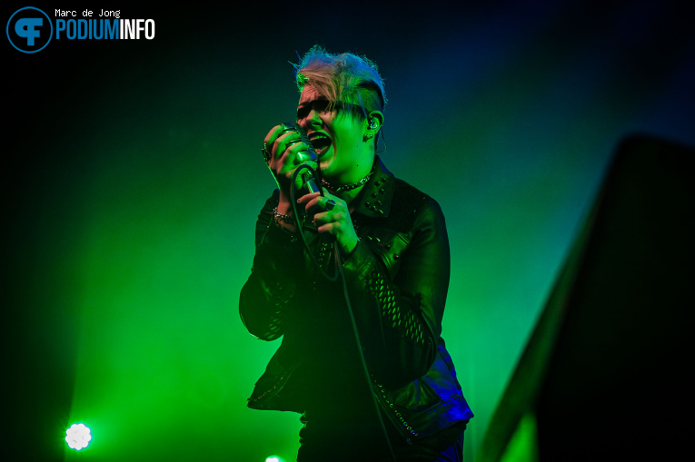 Black Satellite op Cradle Of Filth - 08/12 - 013 foto