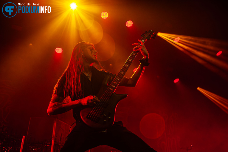 Black Satellite op Cradle Of Filth - 08/12 - 013 foto