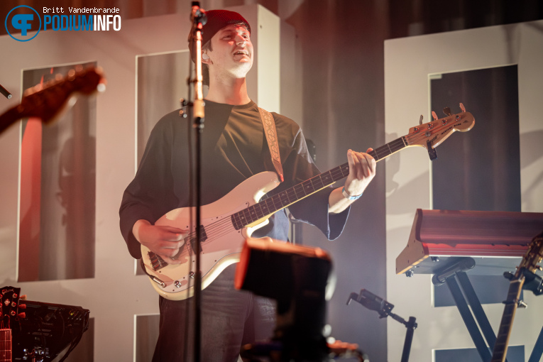Meau op MEAU - 08/12 - Effenaar foto