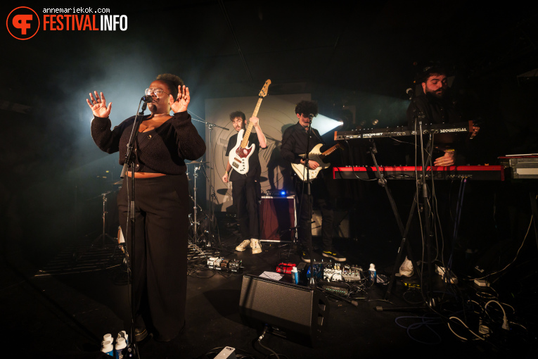 Nnavy op Eurosonic Noorderslag (ESNS) 2025 - Woensdag foto