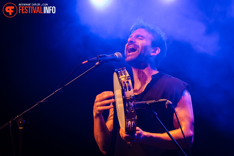 Justin Adams & Mauro Durante op Eurosonic Noorderslag (ESNS) 2025 - Donderdag foto