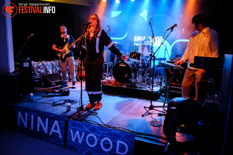 Nina Wood op Eurosonic Noorderslag (ESNS) 2025 - Donderdag foto
