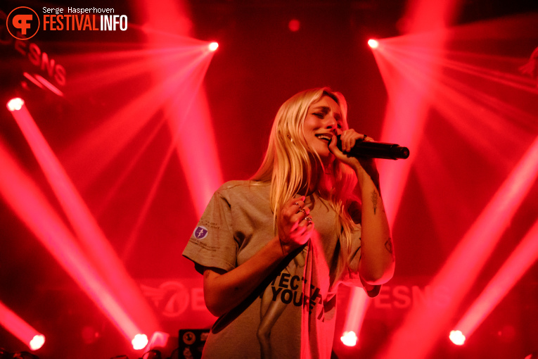 Maria Escarmiento op Eurosonic Noorderslag (ESNS) 2025 - Vrijdag foto