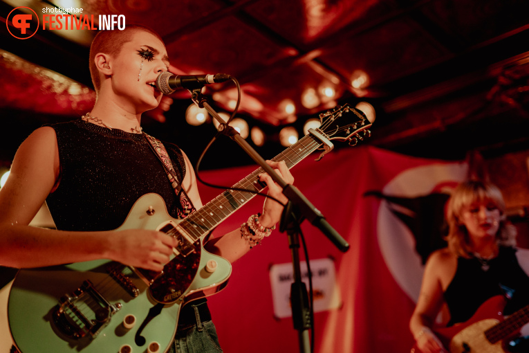Crybabies  op Eurosonic Noorderslag (ESNS) 2025 - Vrijdag foto