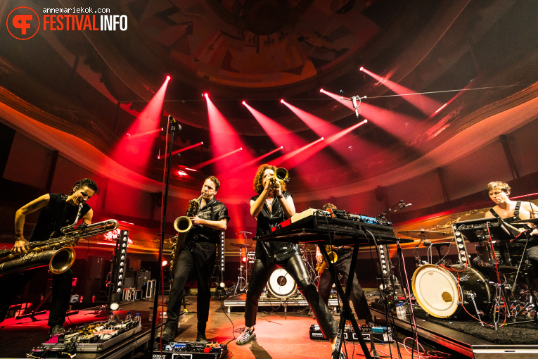 Naft op Eurosonic Noorderslag (ESNS) 2025 - Vrijdag foto