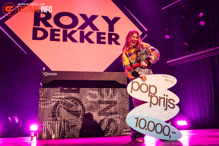 Roxy Dekker op Eurosonic Noorderslag (ESNS) 2025 - Zaterdag foto