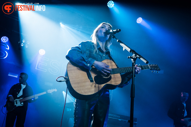 Hannah Mae op Eurosonic Noorderslag (ESNS) 2025 - Zaterdag foto