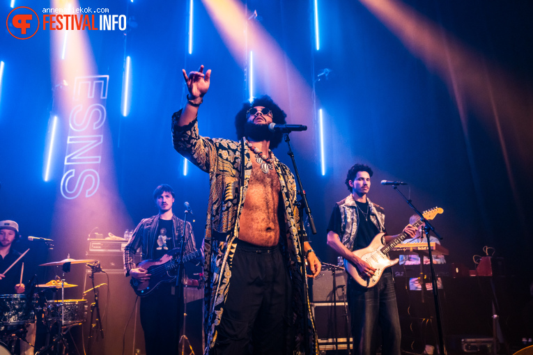 Luna Maki op Eurosonic Noorderslag (ESNS) 2025 - Zaterdag foto