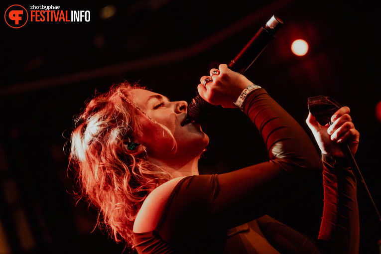 Philine op Eurosonic Noorderslag (ESNS) 2025 - Zaterdag foto