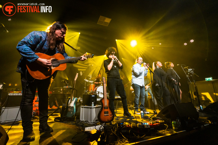 De Niemanders op Eurosonic Noorderslag (ESNS) 2025 - Zaterdag foto