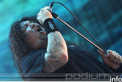 Testament op Priest Feast - 23/3 - Heineken Music Hall foto