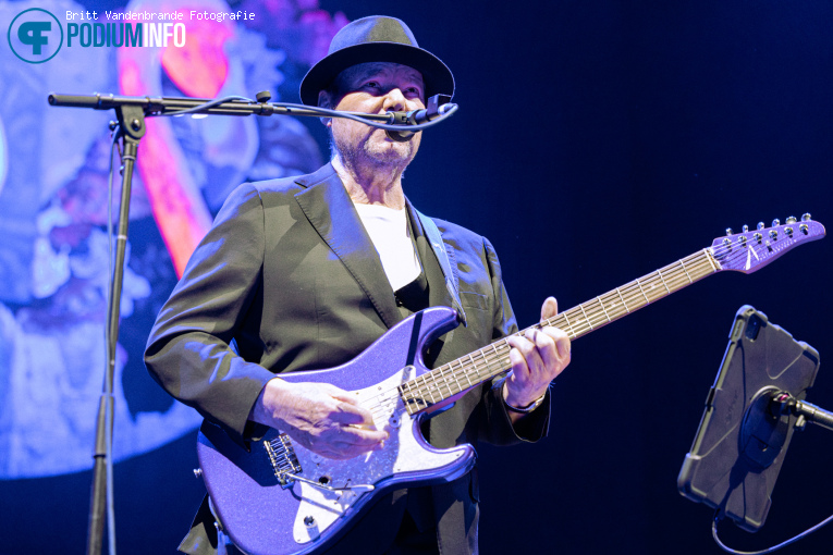 Christopher Cross op Toto - 08/02 - Gelredome foto