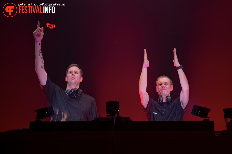 Adam Beyer op A State of Trance 2025 foto