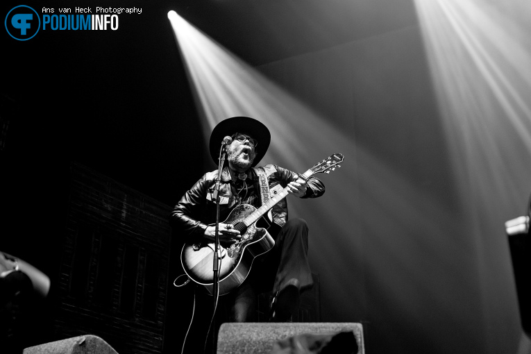 Henry Wagons op The Dead South - 12/03 - AFAS Live foto
