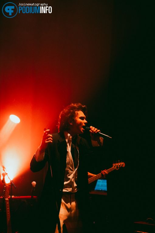 Lenny Monsou op Lenny Monsou - 13/03 - TivoliVredenburg foto