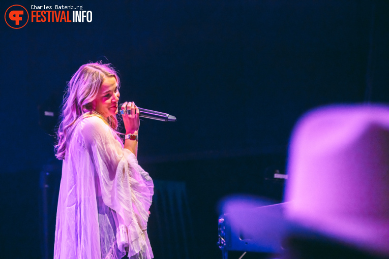 Avery Anna op C2C: Country To Country 2025 - Zaterdag foto