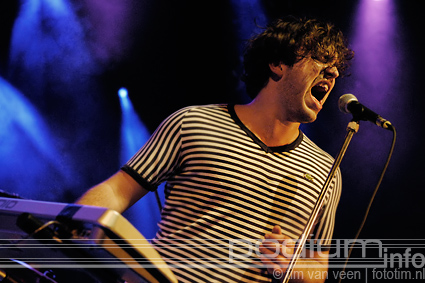 Go Back To The Zoo op The View - 2/4 - Tivoli foto