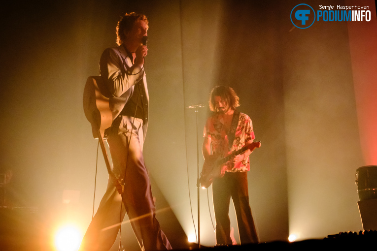 Warhaus op Warhaus - 18/03 - Koninklijk Theater Carré foto