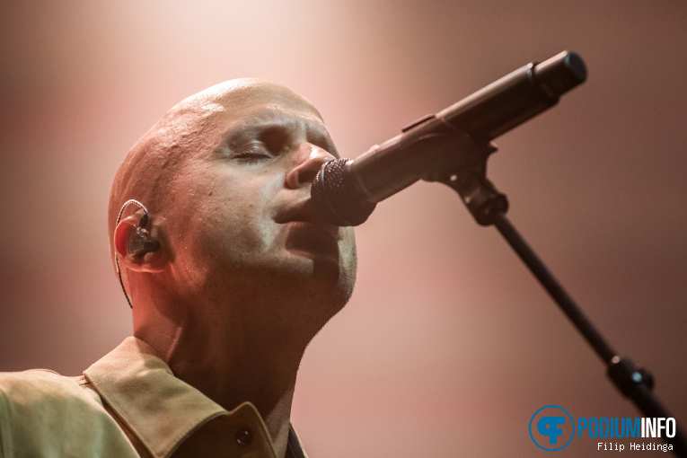 Milow op Milow - 23/03 - TivoliVredenburg foto