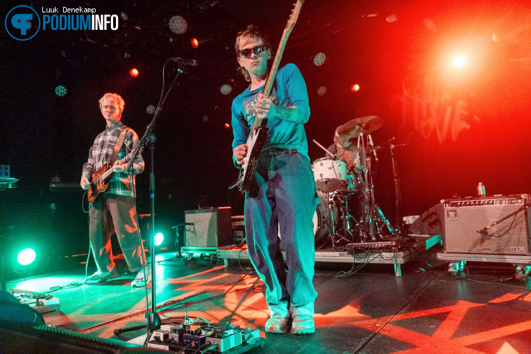 Thus Love op Thus Love - 24/03 - Tolhuistuin foto