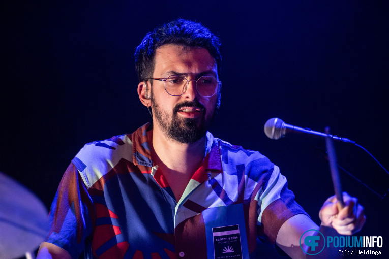 VAAGUE op Benjamin Herman's Bughouse - 28/03 - Metropool foto