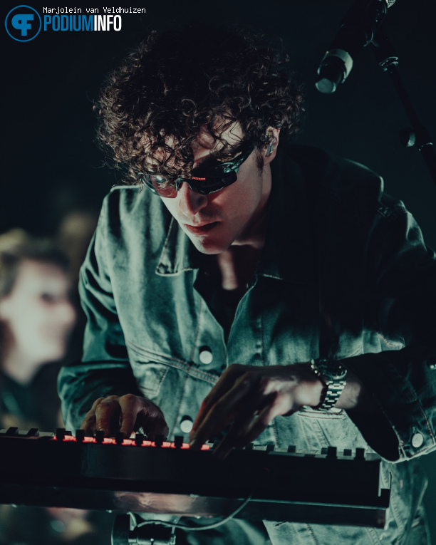 Ofenbach op Ofenbach (live) - 01/04 - Tolhuistuin foto