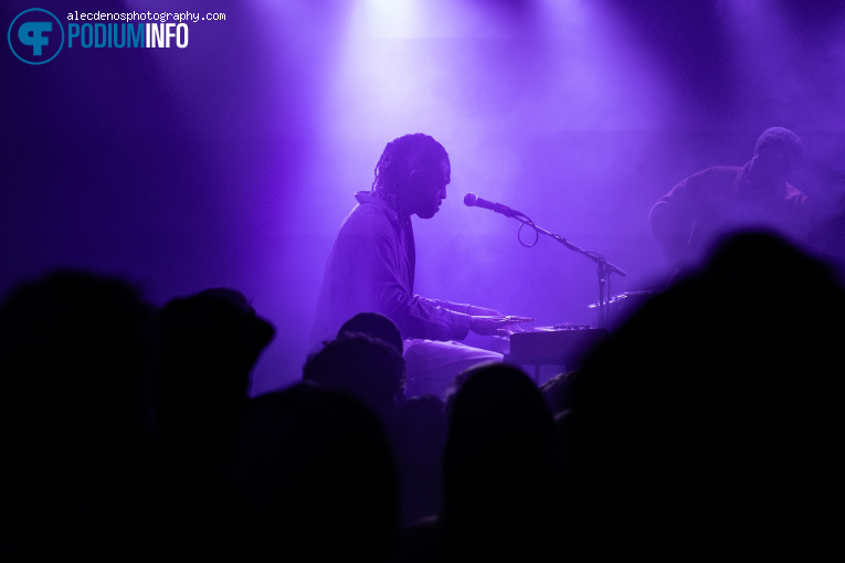 Ashley Henry op Ashley Henry - 04/04 - Tolhuistuin foto