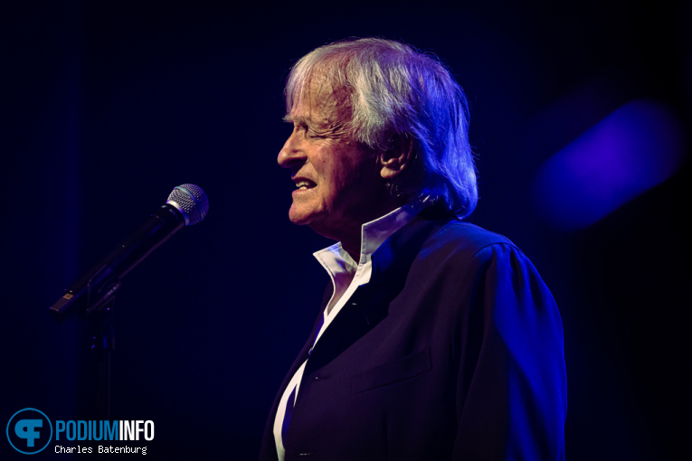 Dave (NL, chanson) op Dave (NL, chanson) - 31/03 - Koninklijk Theater Carré foto
