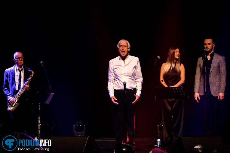 Dave (NL, chanson) op Dave (NL, chanson) - 31/03 - Koninklijk Theater Carré foto
