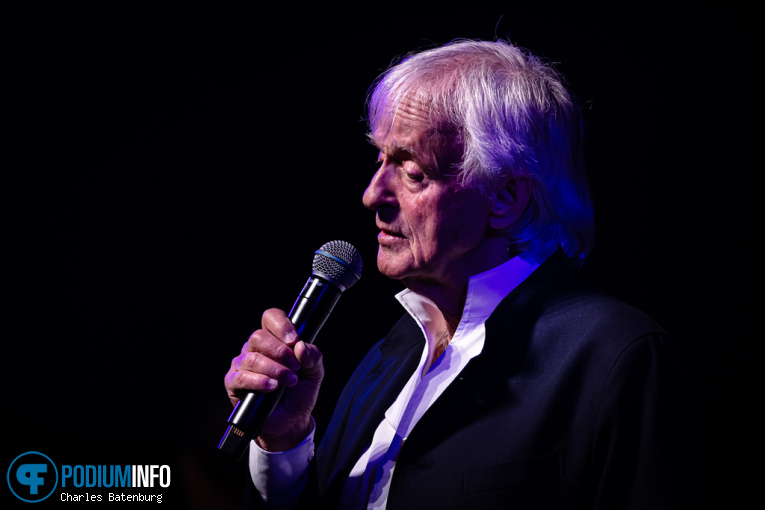 Dave (NL, chanson) op Dave (NL, chanson) - 31/03 - Koninklijk Theater Carré foto