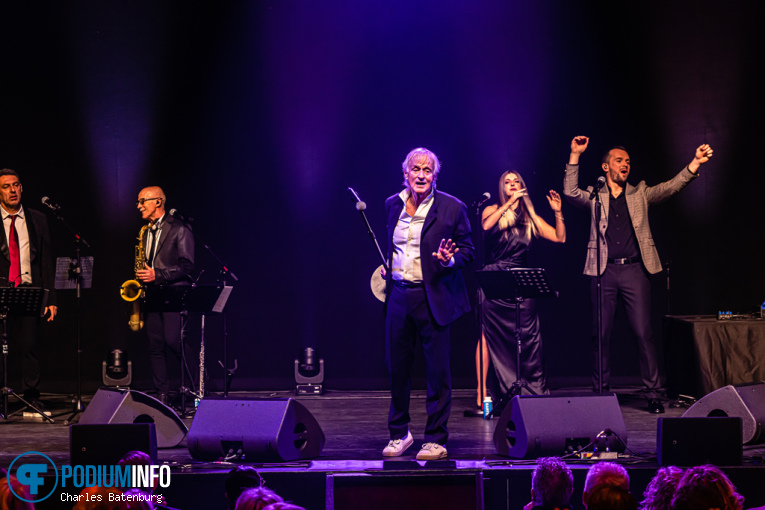 Dave (NL, chanson) op Dave (NL, chanson) - 31/03 - Koninklijk Theater Carré foto